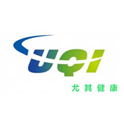 佡