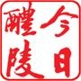걨