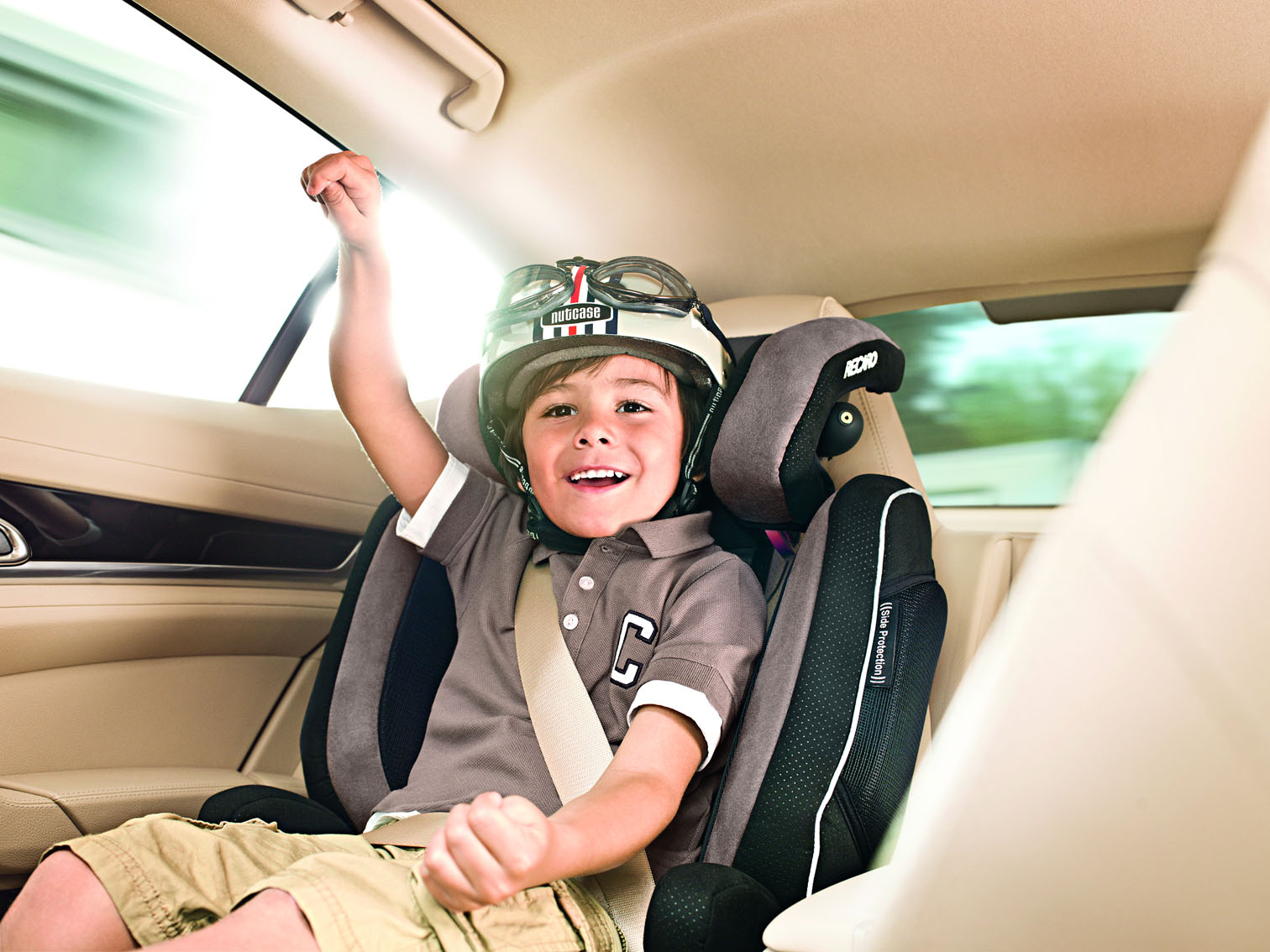recaro����