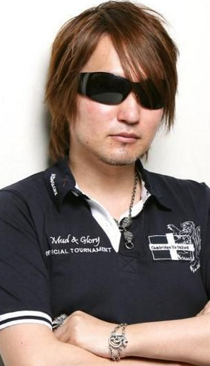 �ñ����˸�������