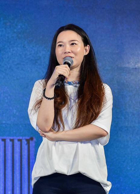 ����Ƹ�������