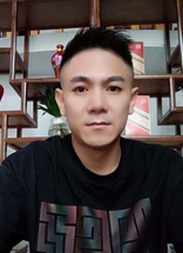 ��������������