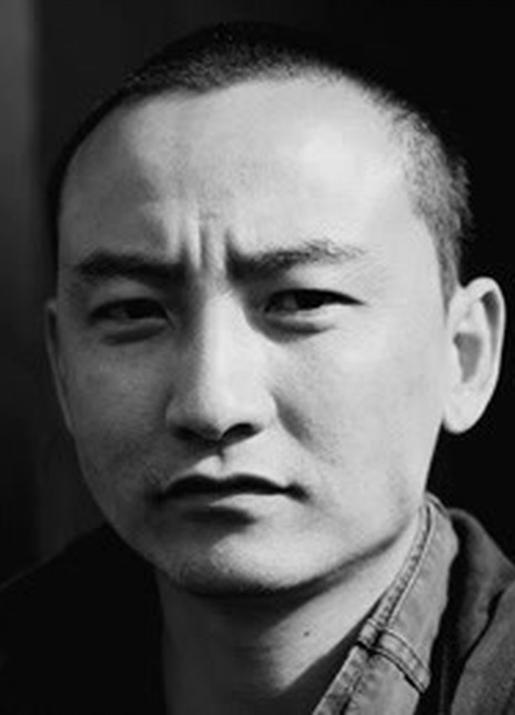 ��־�ٸ�������