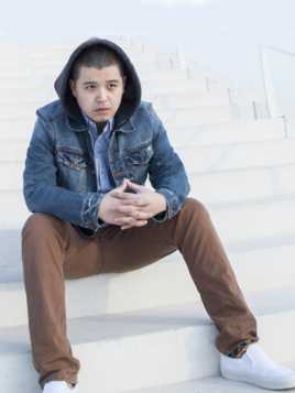 ���E��������