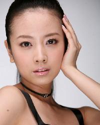 ��Ө��������