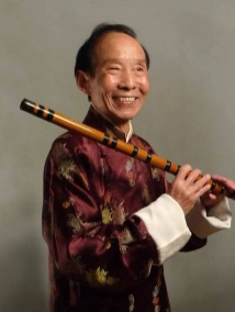 ½�����������