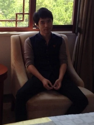 ֻ��СϺ�׸�������