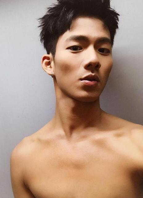 ��������������