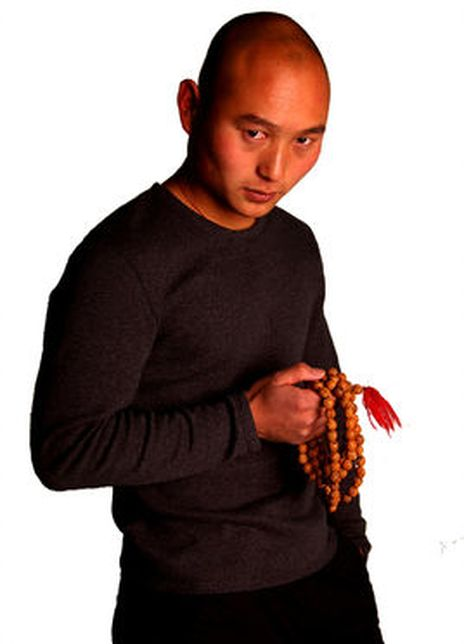 ����������