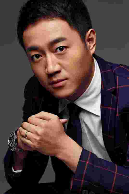 ���ں���������