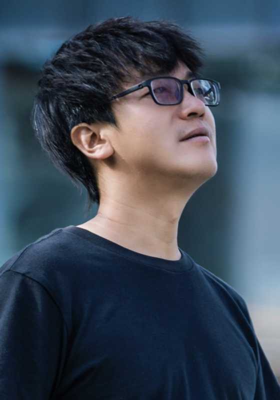 ����������