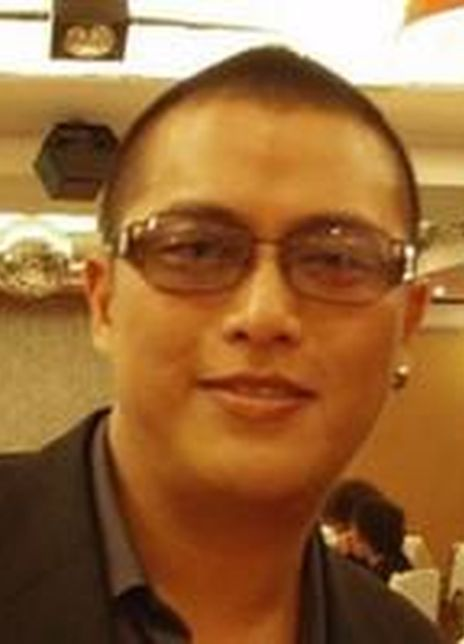 ½�����������