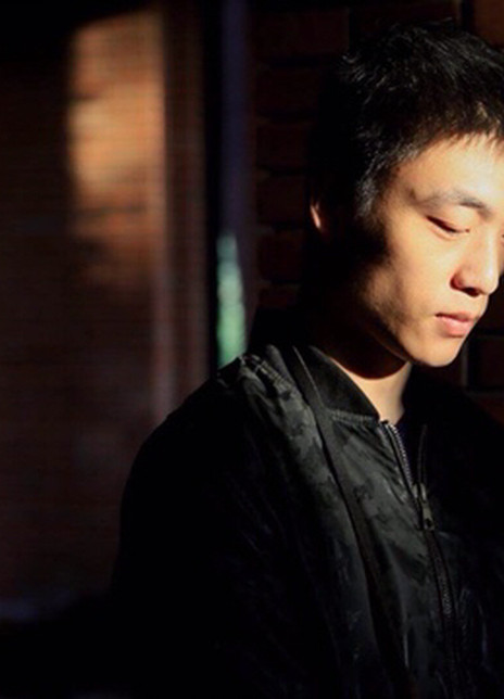 �⿭��������