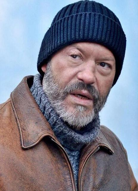 �Ѷ����������˸�������