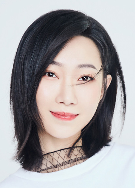 ����̸�������