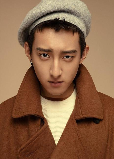 ����������