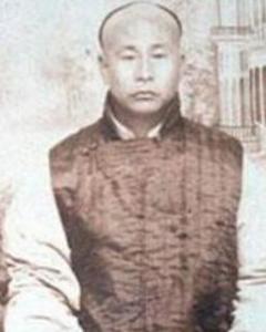 �����ڸ�������