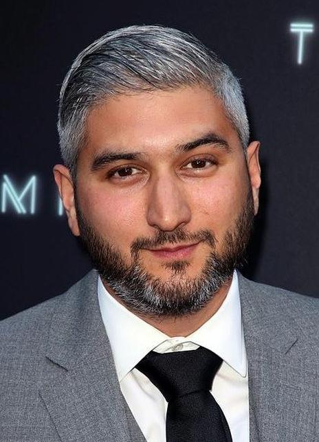 �ֶ���˹̹��������