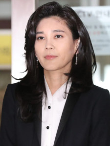 ����������