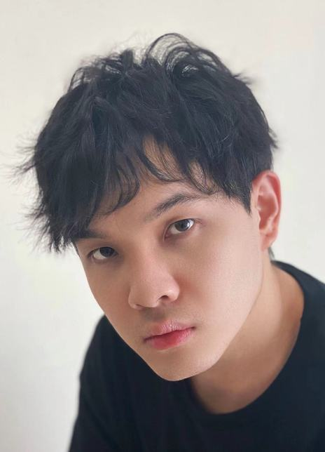 ��������������