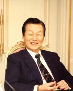 ����Ƹ�������