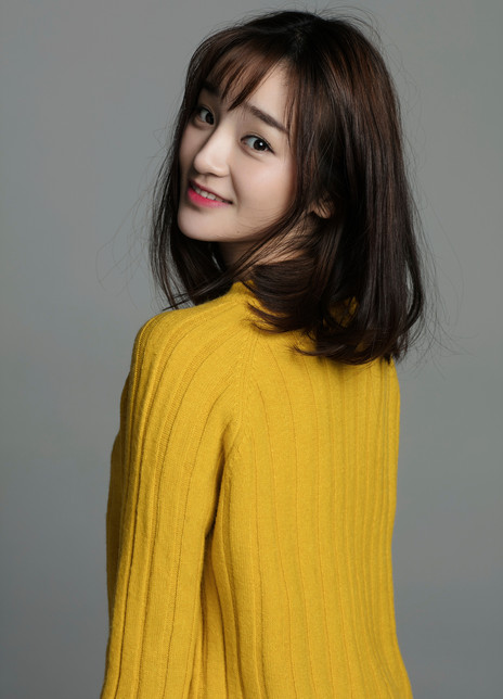 ����Ө��������