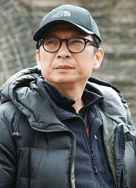 Ԭ��ΰ��������