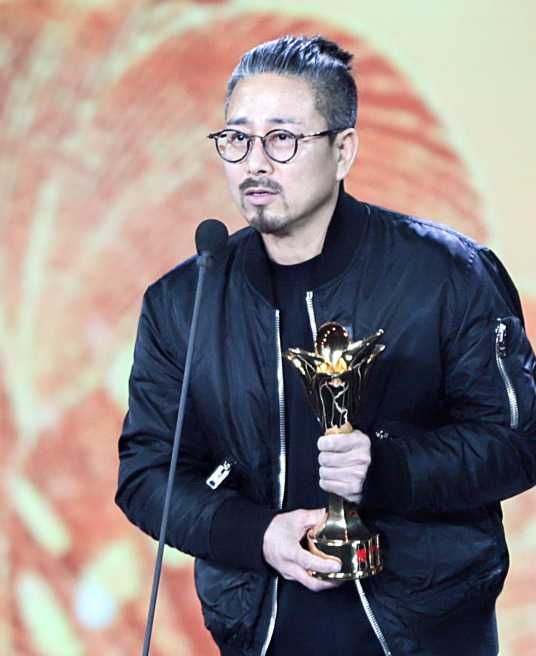 ��������������