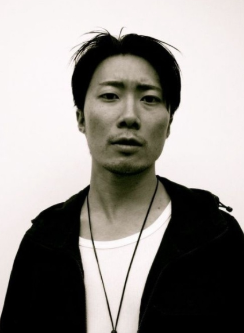 ��ڣ�ｫ��������