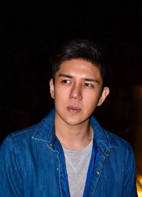 ��?��������