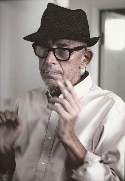 �ϰ�����������