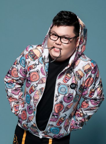 ����׳��������