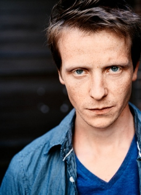 �Ÿ������϶���������