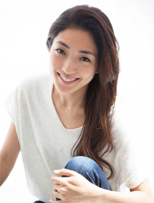 �L�m������������