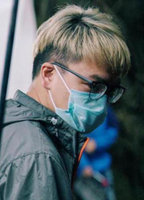 �����ڸ�������