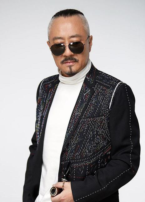 ��������������