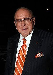 �����򡤴�ά˹��������