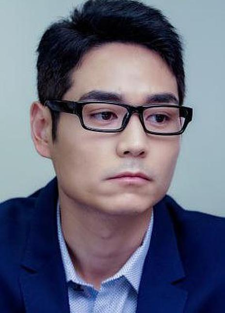 ����������