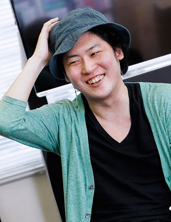 ����v����������