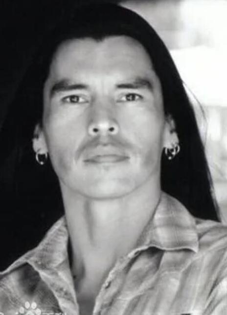 ����÷ɣ�¸�������