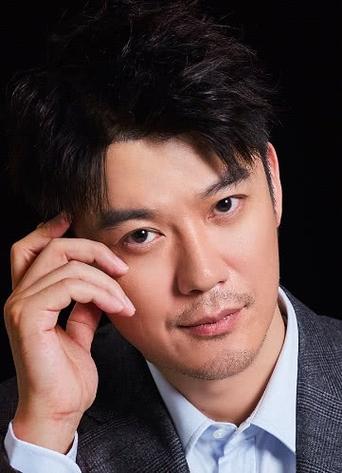 «������������