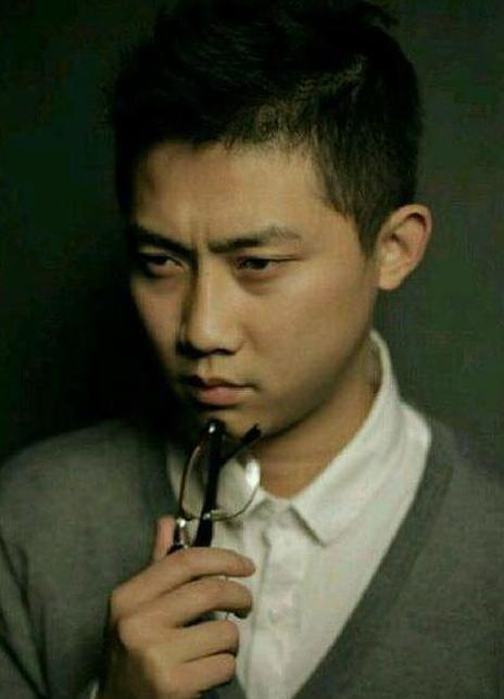 ��ΰ��������