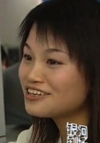 ����̸�������