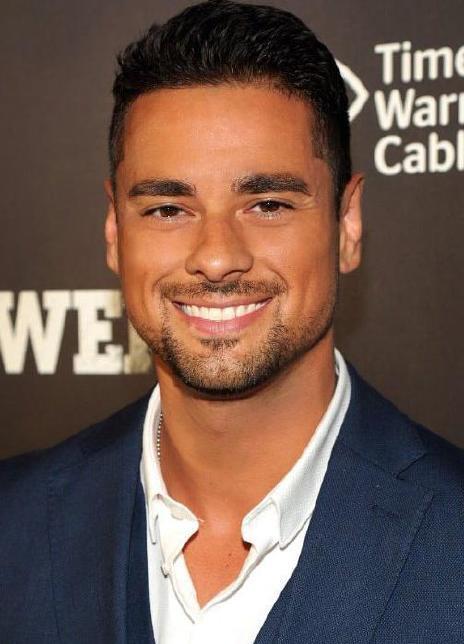 J.R.������˹��������