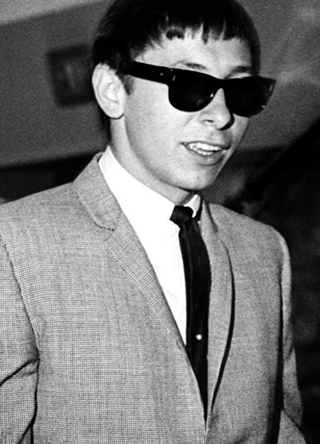 �ܿˡ����и�������