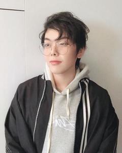 ��ңɢ�˸�������