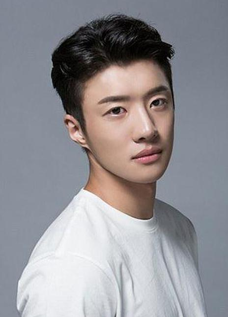 ����Ӹ�������