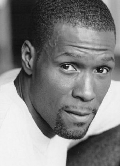 �ܵ�˹����˸�������