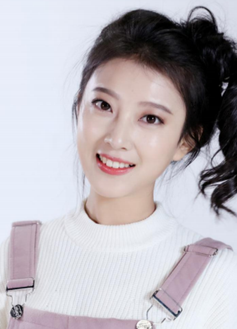 ����Ө��������