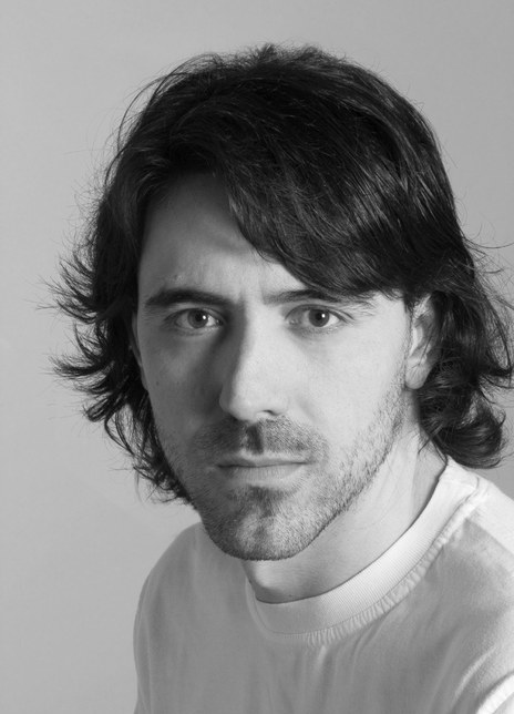 ��˹���������׼ֵ¸�������